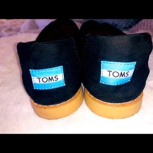 Suede women’s slip on Toms